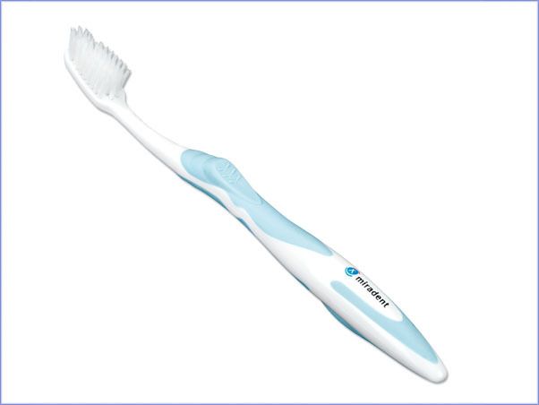 Зубна щітка Miradent Carebrush Supersoft м'яка